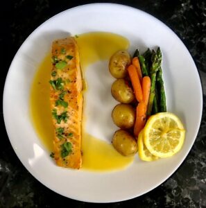 Salmon with Lemon Butter Sauce